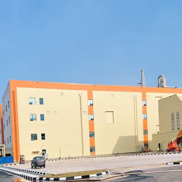 工业空间革新：BRD夹芯板如何提升效率与安全